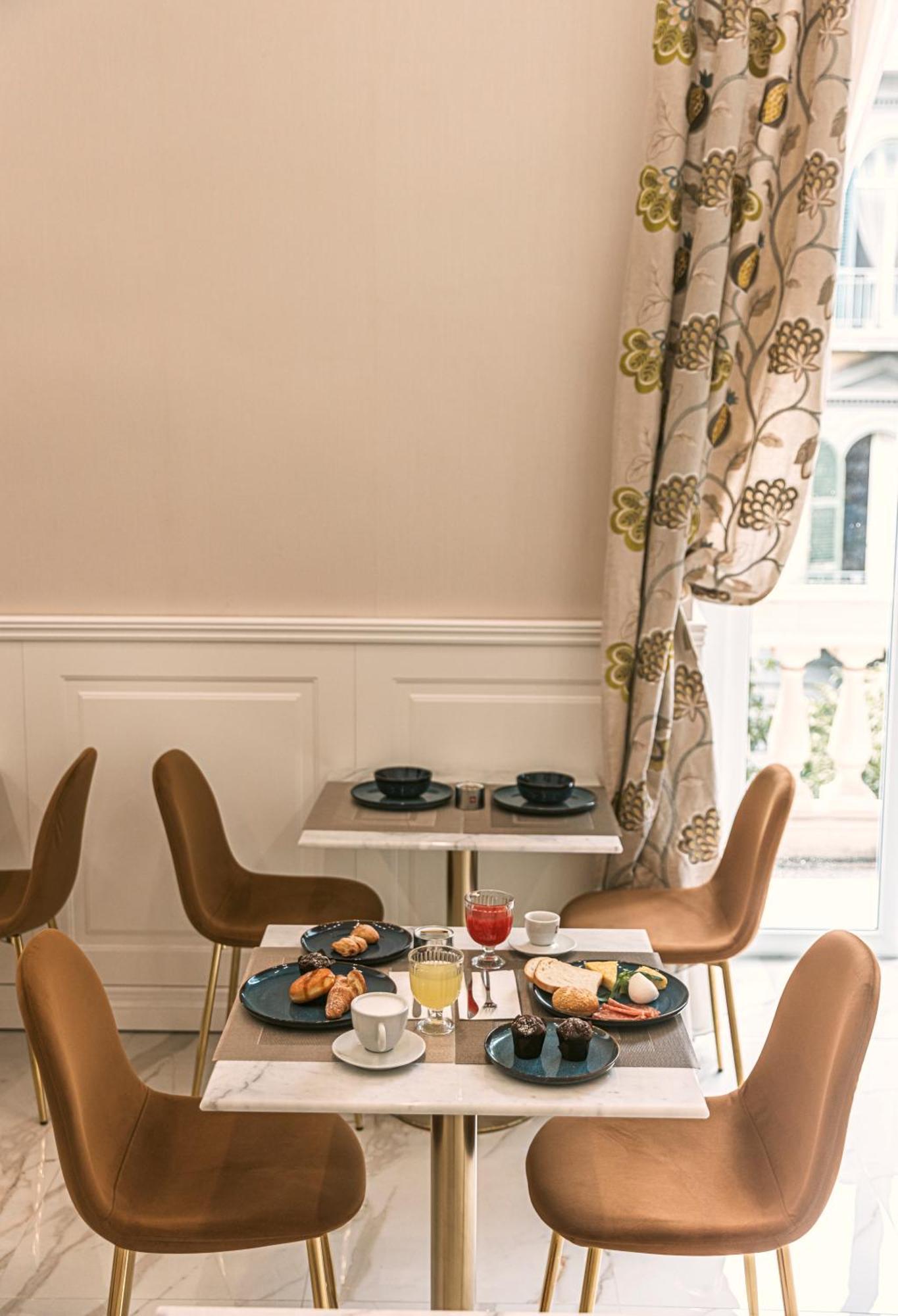 Gentile Suite & Spa Vomero Napoli Ngoại thất bức ảnh