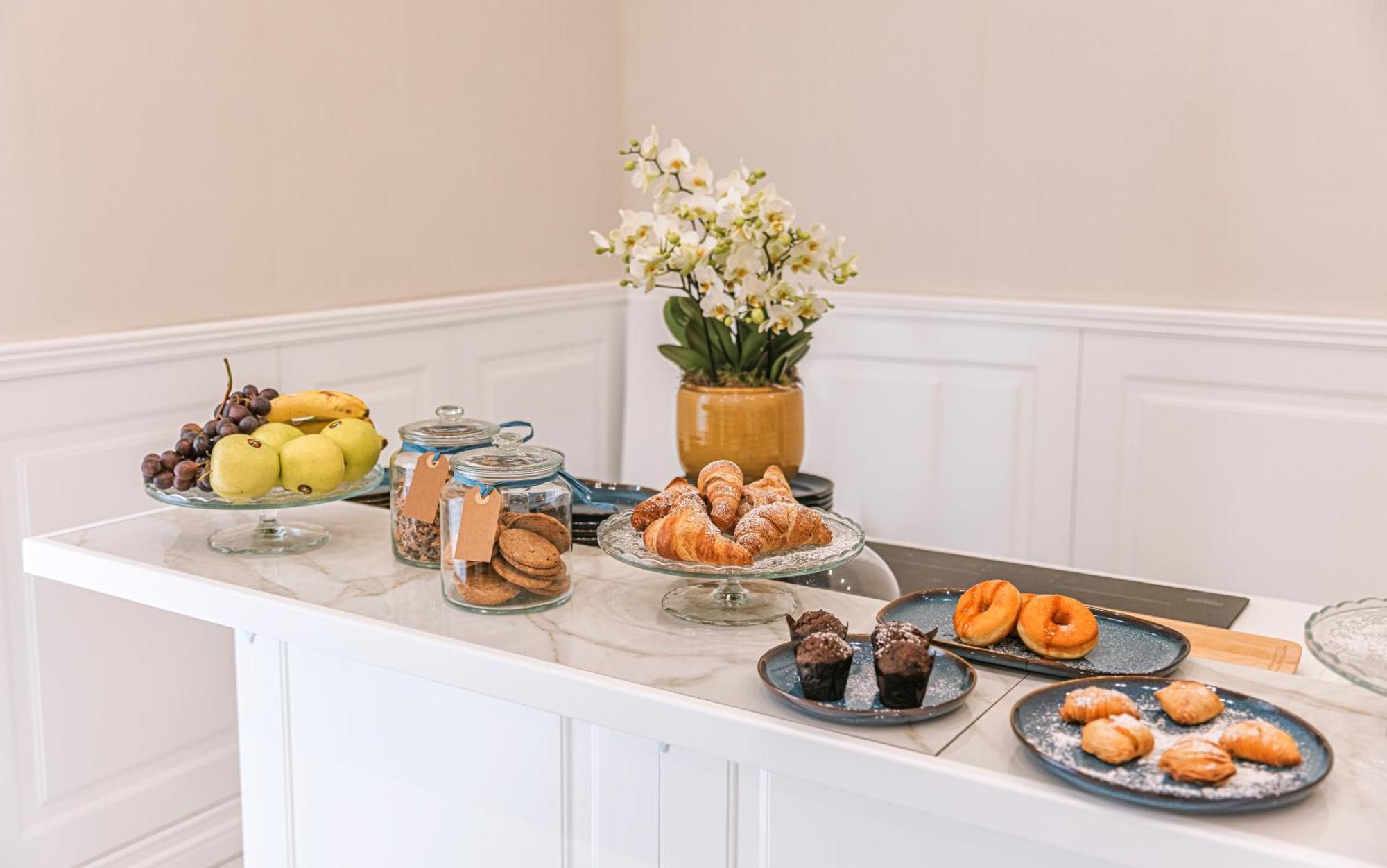 Gentile Suite & Spa Vomero Napoli Ngoại thất bức ảnh