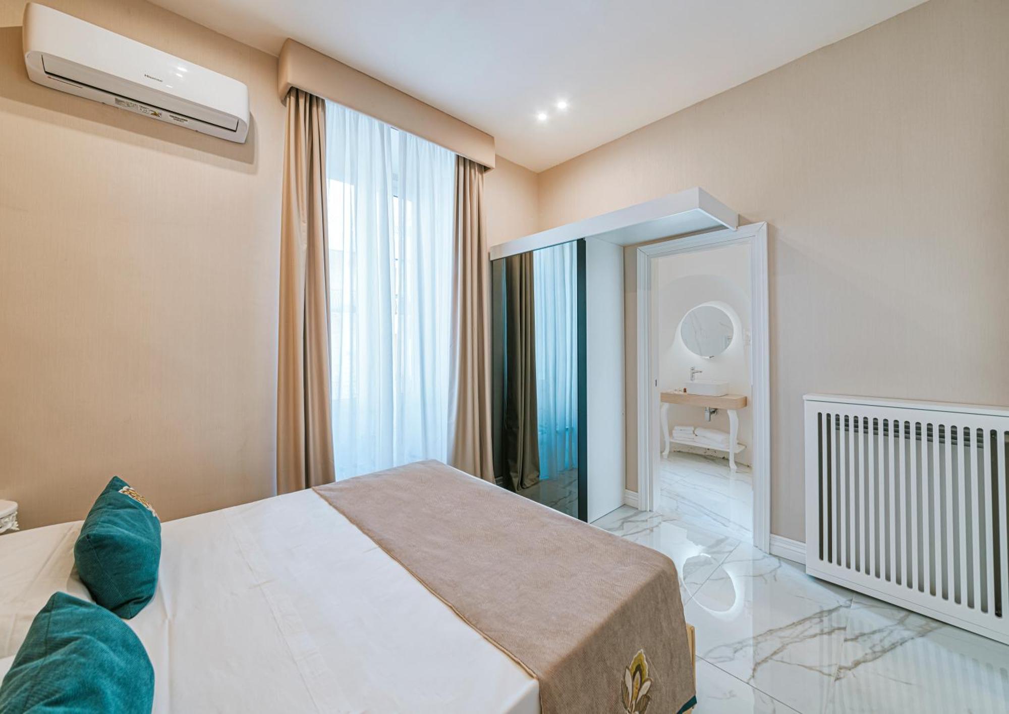 Gentile Suite & Spa Vomero Napoli Ngoại thất bức ảnh
